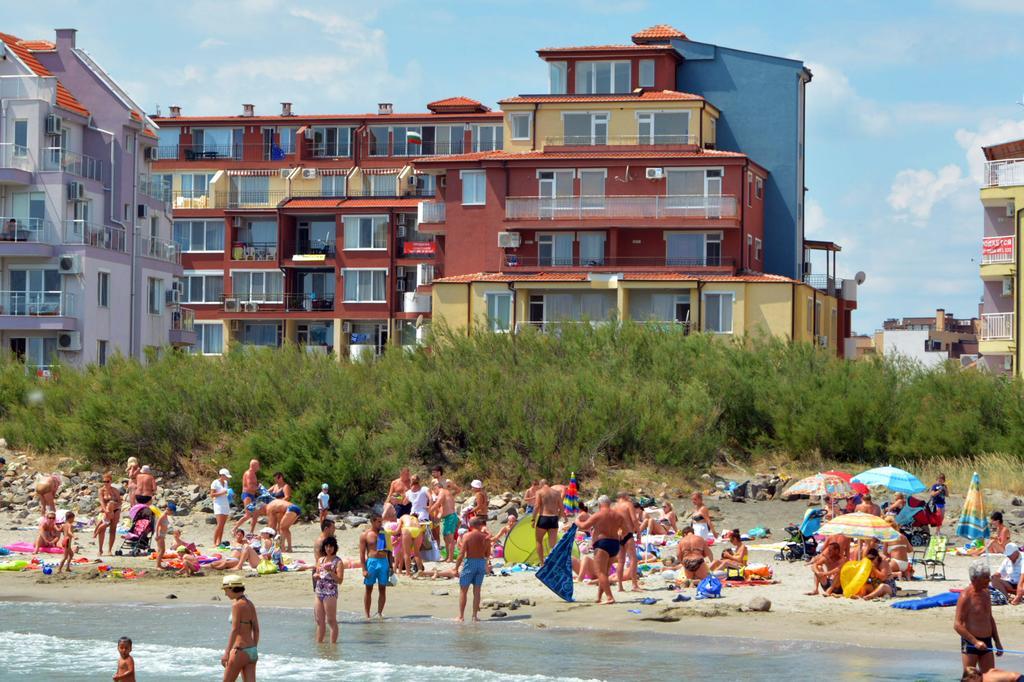 Apartments Dimitrovi Pomorie Kültér fotó